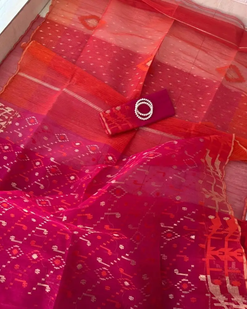 𝗗𝗶𝗽𝗮𝗯𝗼𝗹𝗶 - দীপাবলি