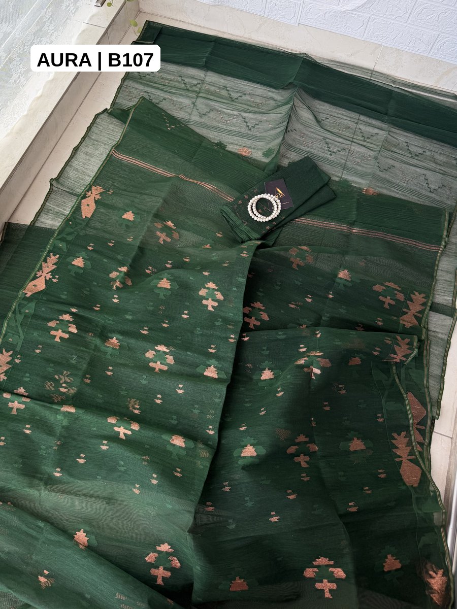 Dhakai Jamdani Saree - B107 - Aura Bangladesh