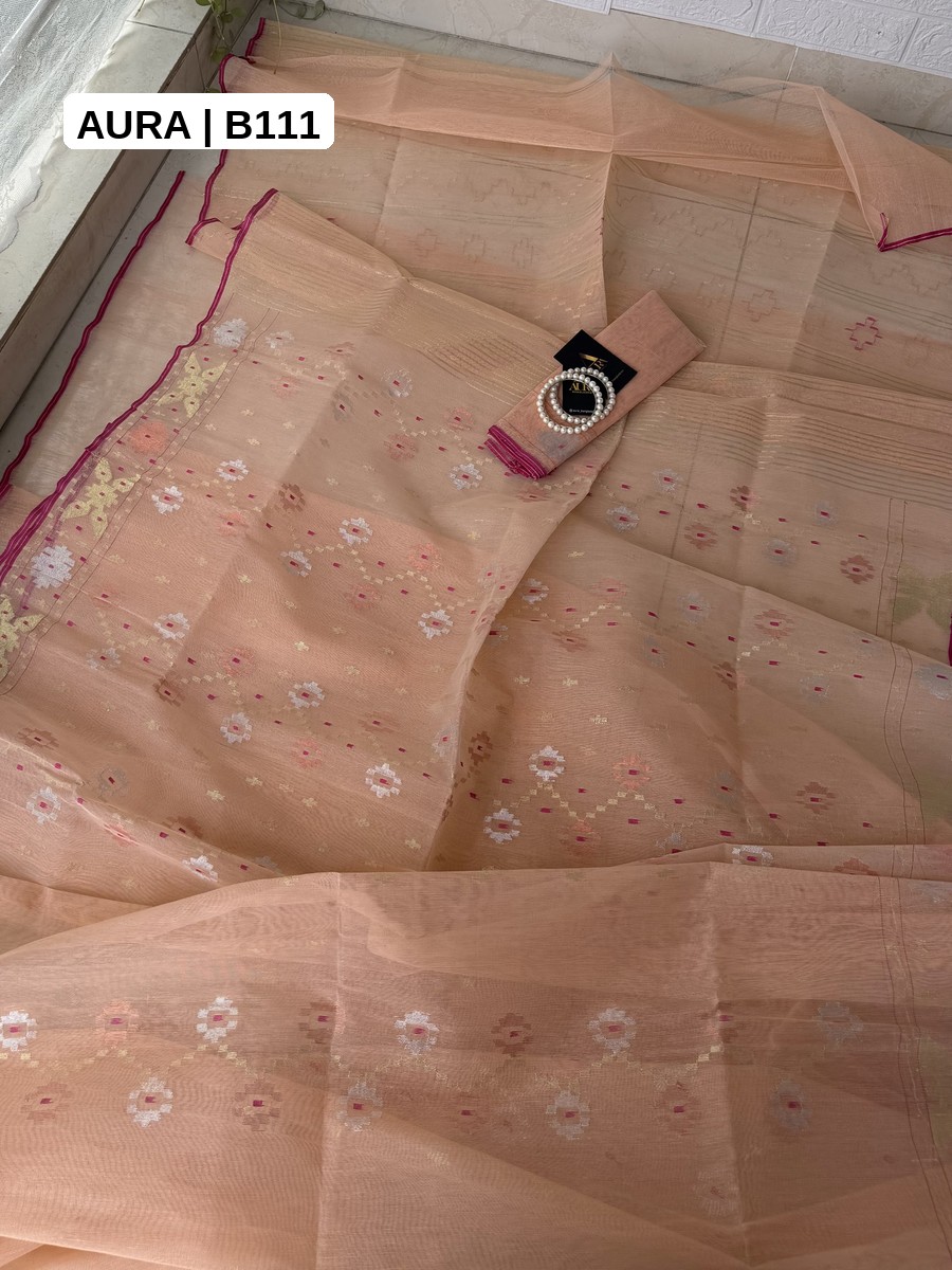 Dhakai Jamdani Saree - B111 - Aura Bangladesh
