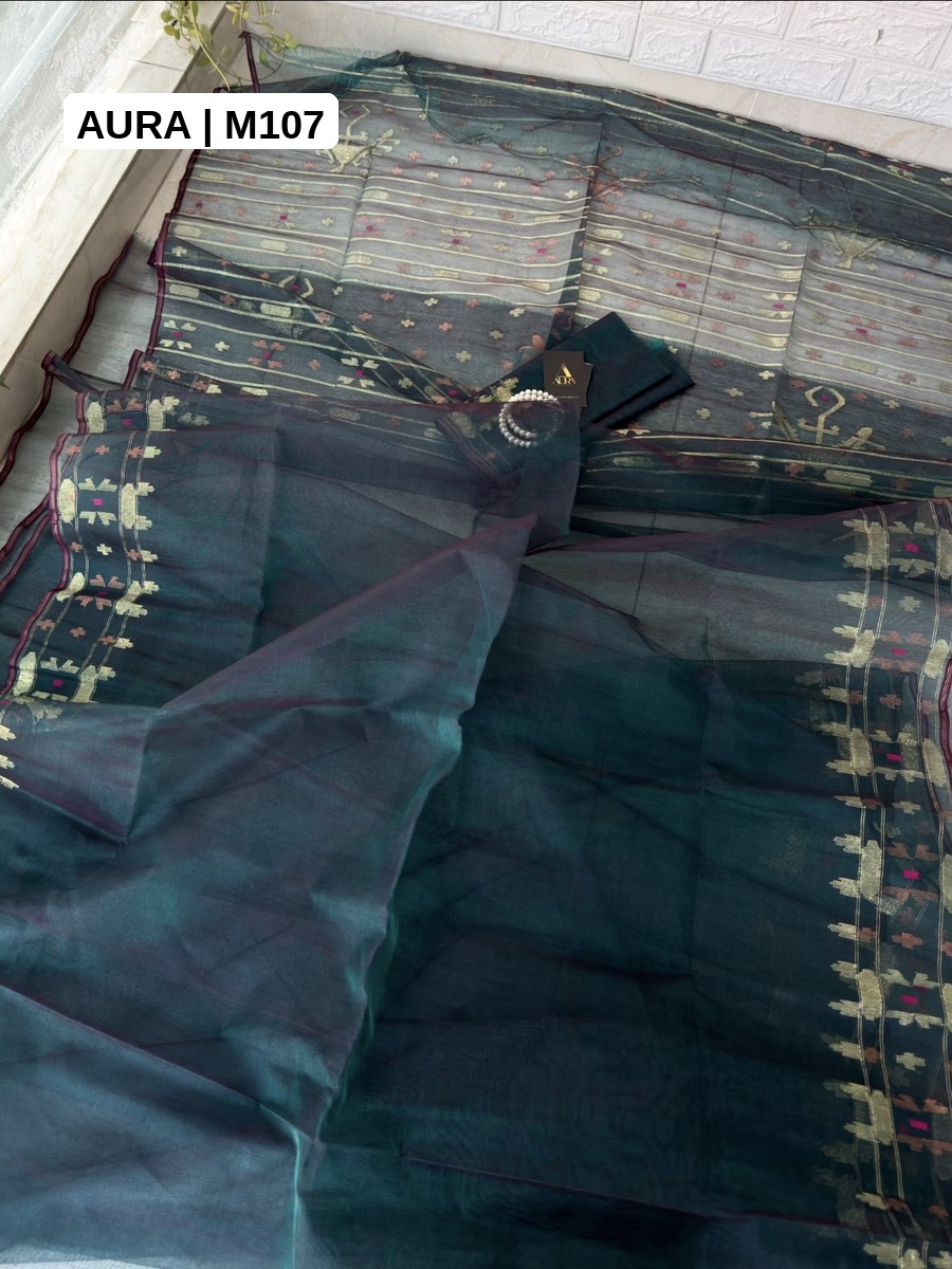 Exclusive Jamdani Saree - M107 - Aura Bangladesh